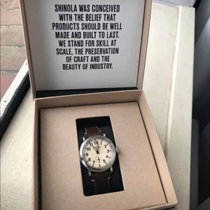 36 mm women’s runwell shinola watch